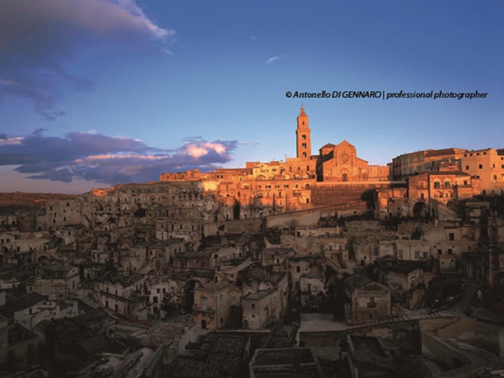 Labanca's La Perla Dei Sassi Apartment *